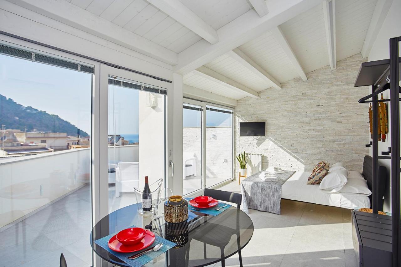 Porta Del Golfo Apartments & Suites Castellammare del Golfo Dış mekan fotoğraf